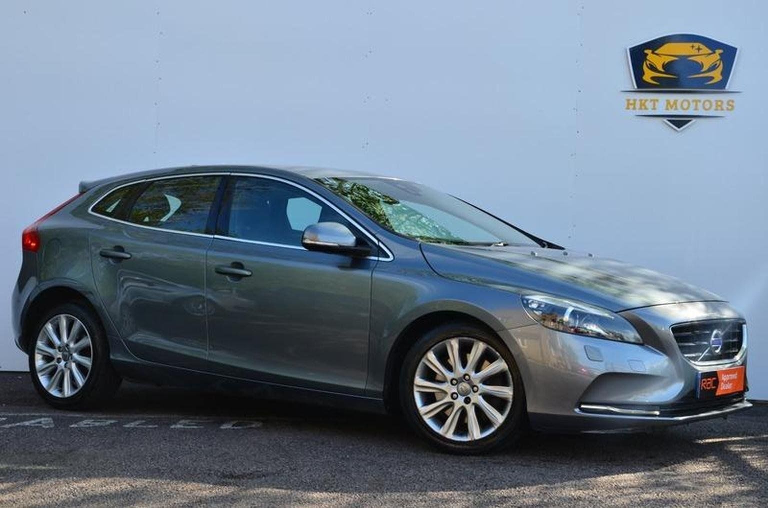 2014 Volvo V40