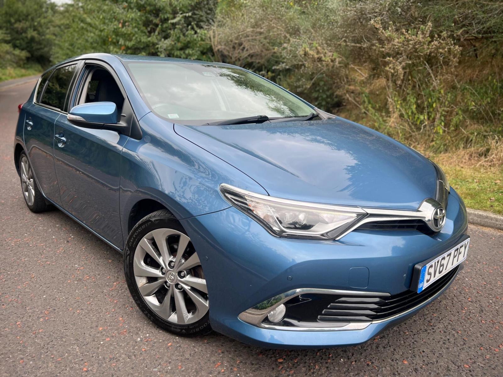 2017 Toyota Auris