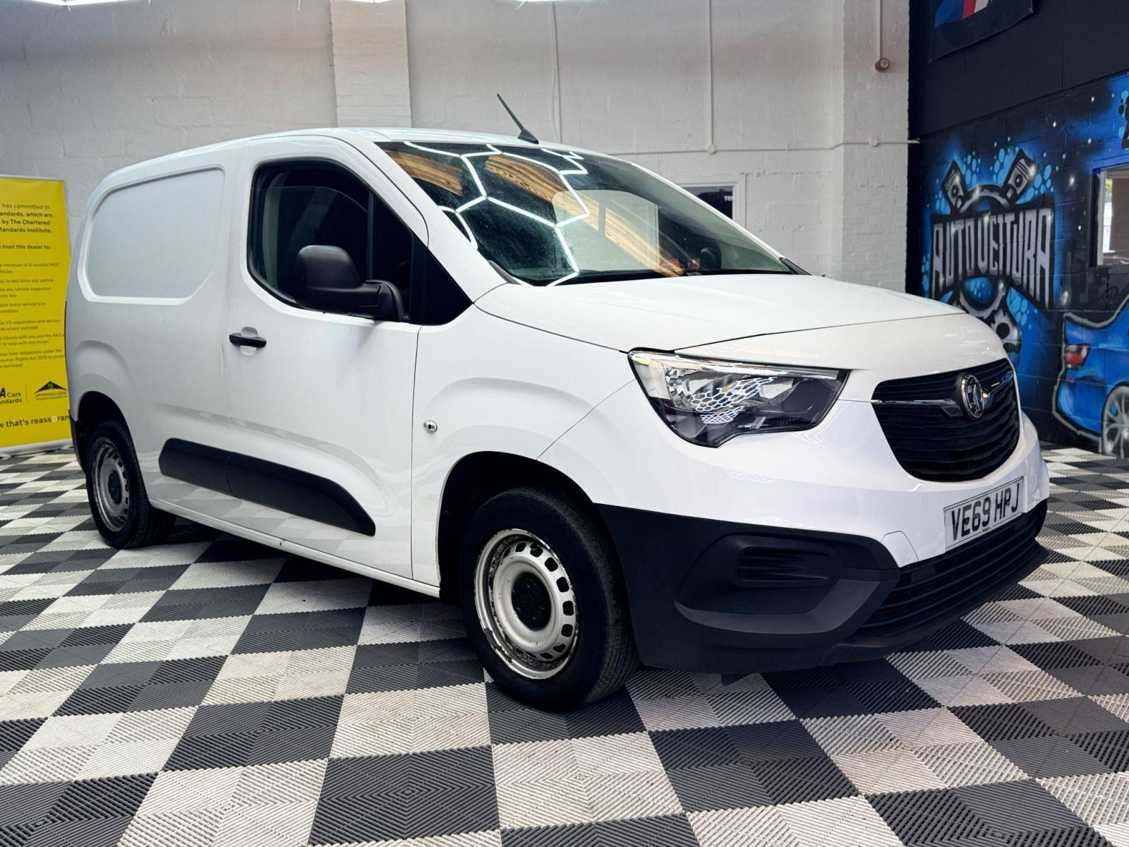 2019 Vauxhall Combo