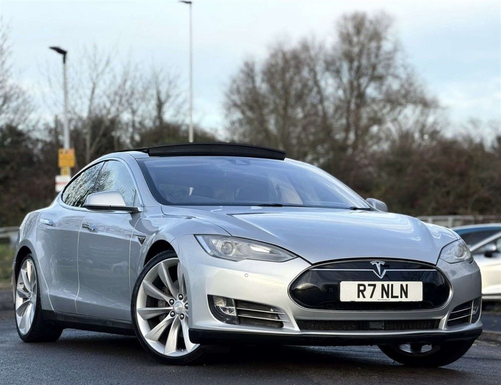 2015 Tesla Model S