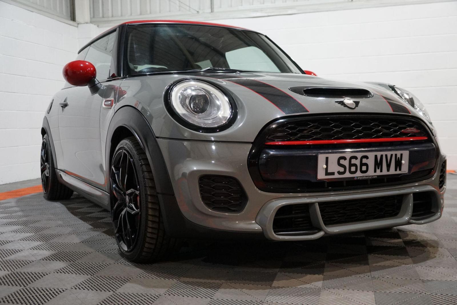2016 Mini Hatch
