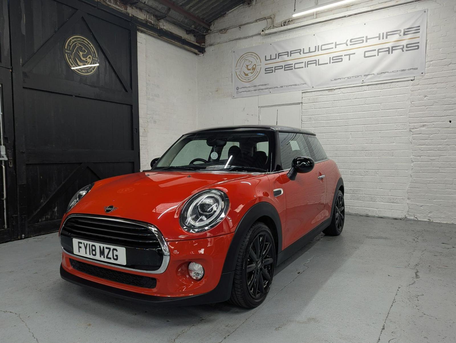 2018 Mini Hatch