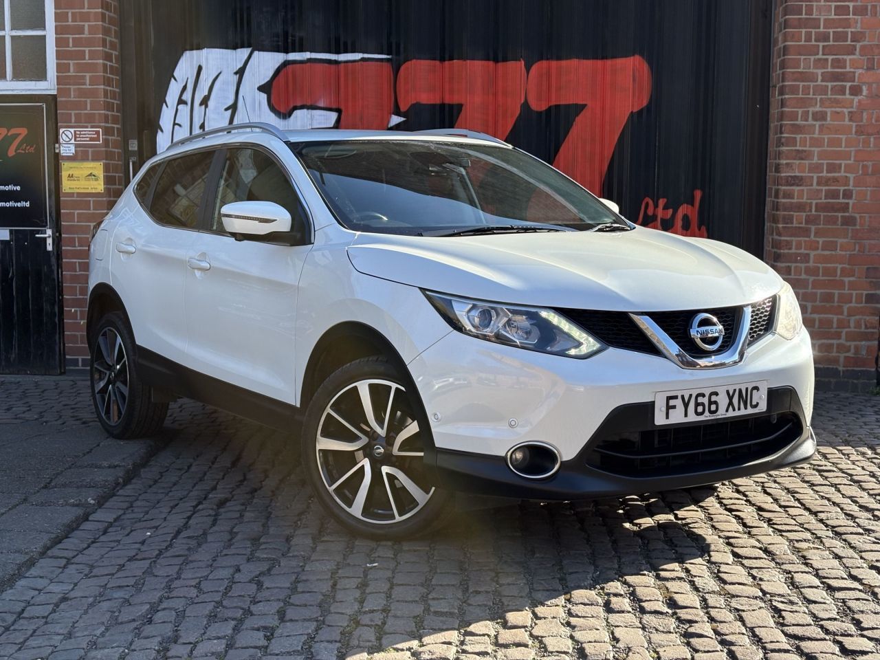 2016 Nissan Qashqai