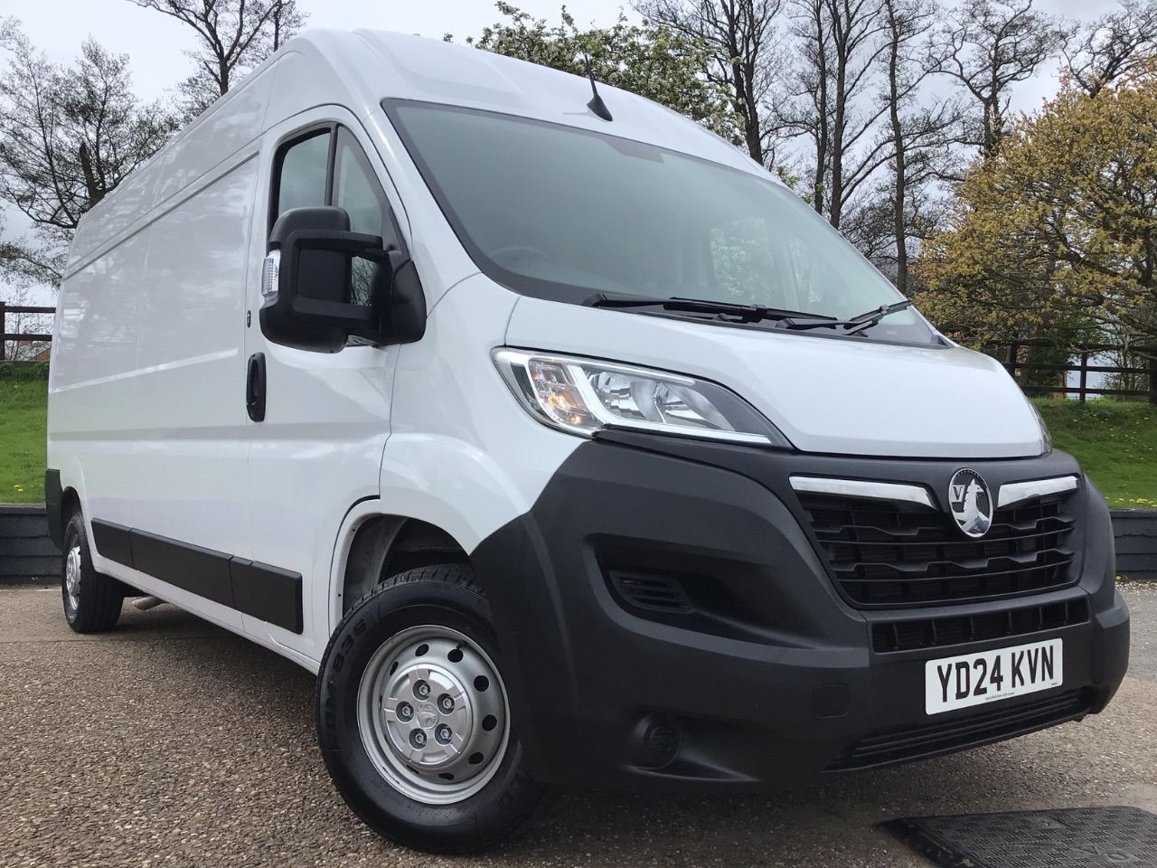 2024 Vauxhall Movano