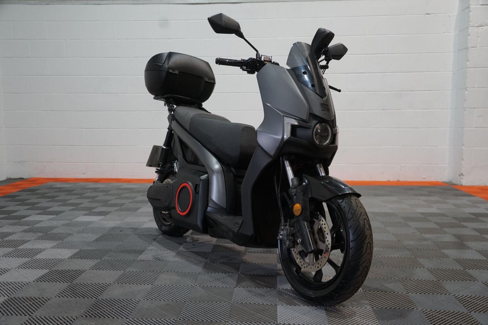 2022 Scutum SEAT MO eScooter 125