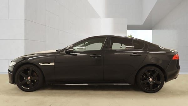 2018 Jaguar XE