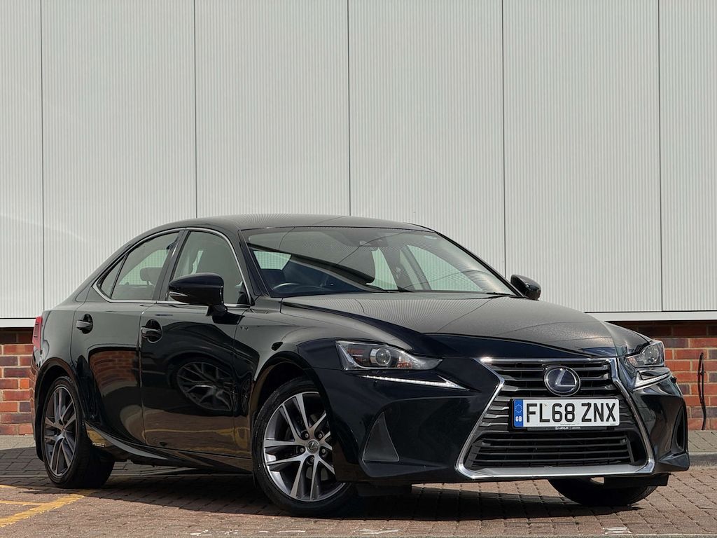 2018 Lexus IS 300h